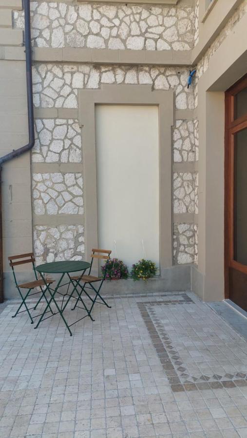 Pissignano La Casa Del Mago Camere E Appartamenti מראה חיצוני תמונה