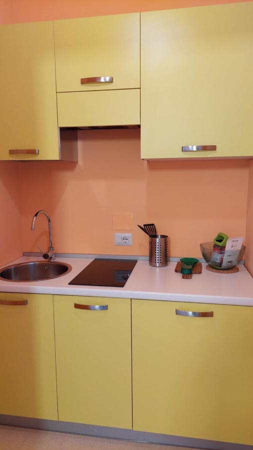 Pissignano La Casa Del Mago Camere E Appartamenti מראה חיצוני תמונה